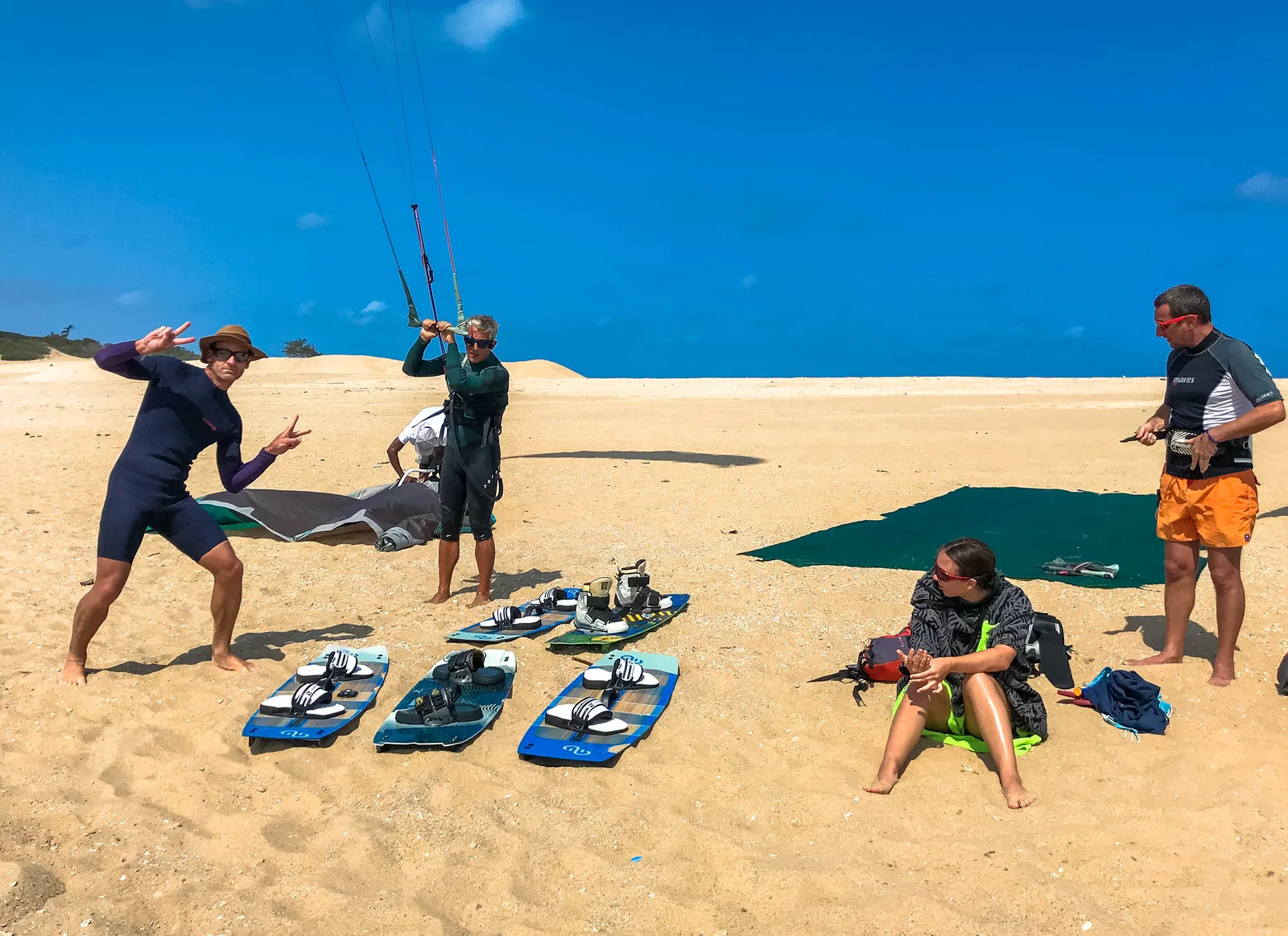 groupe de personnes sur la plage